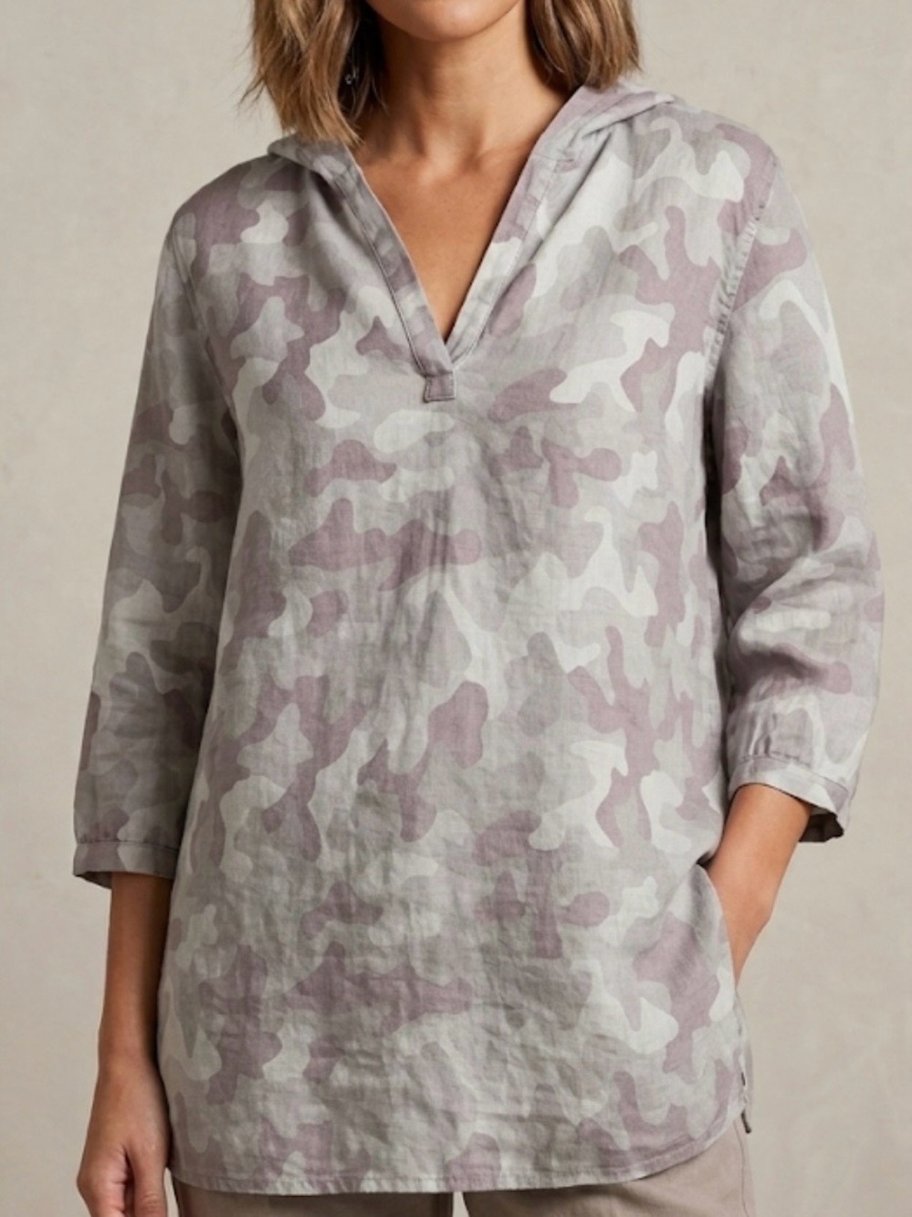 C&C California NWT Gray Camo Linen Tunic Top 1X